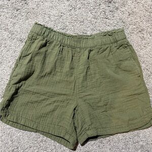 Old Navy Green Cargo Shorts Relaxed Fit